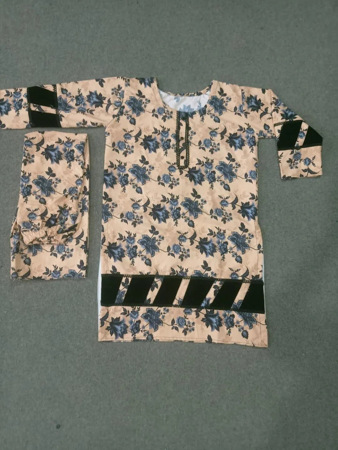 Stylish Women's Stitched Printed Shirt and Trouser Set - 2 Pcs in Crystal Wool and Cotton