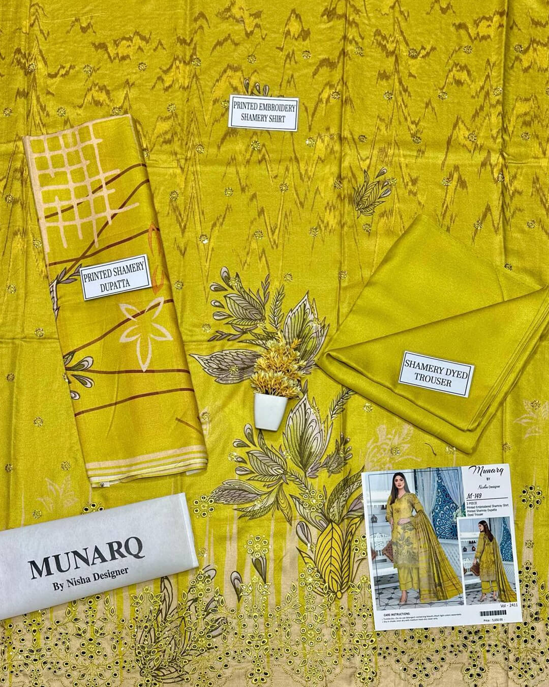 3 Pcs Women's Unstitched Embroidered Suit