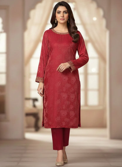 2 Pcs Women's Unstitched Printed velvet Suit